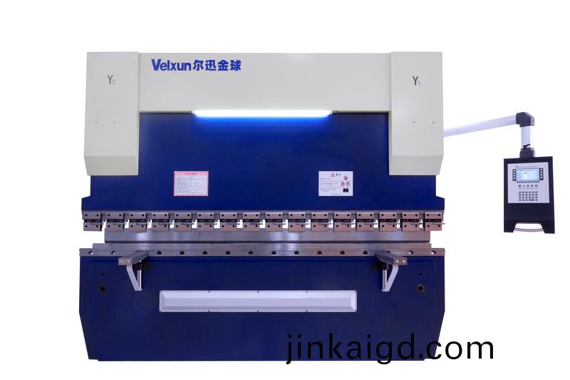 數控(kong)折彎機WE67K (2)